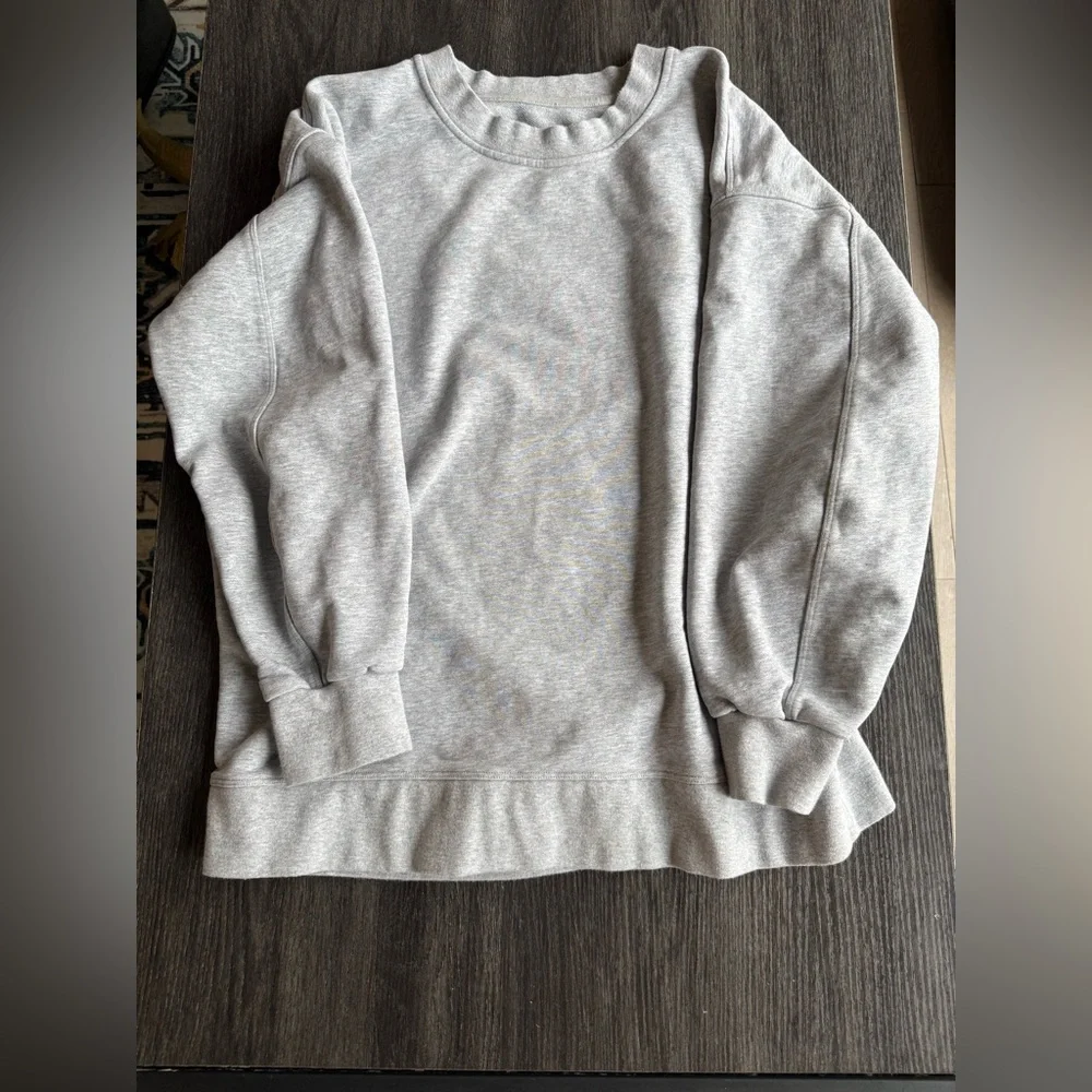 Lululemon Perfectly Oversized Crewneck - Picture 3 of 5